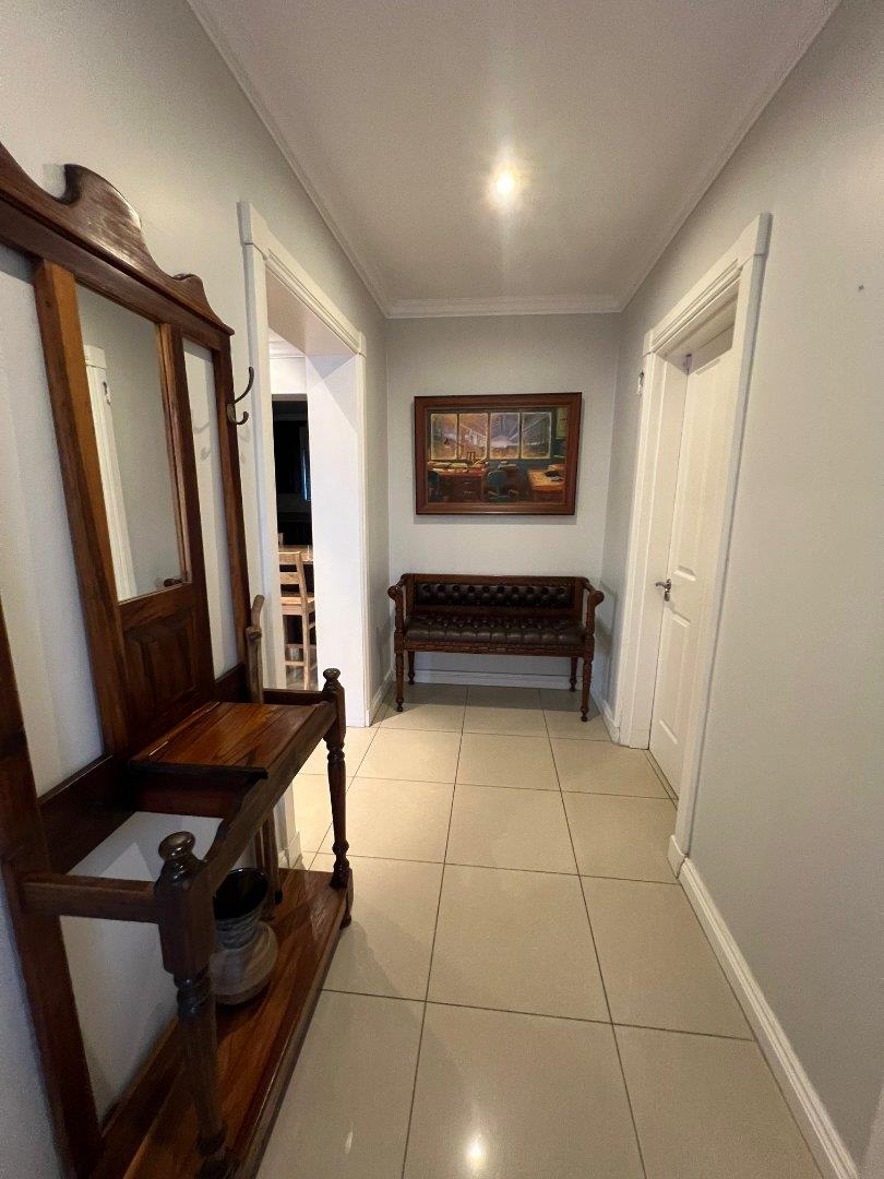 To Let 4 Bedroom Property for Rent in Walmer Eastern Cape